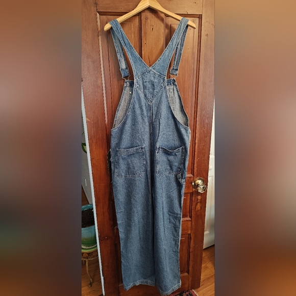 NWT Levi's Silvertab Overalls, size M - Picture 2 of 3